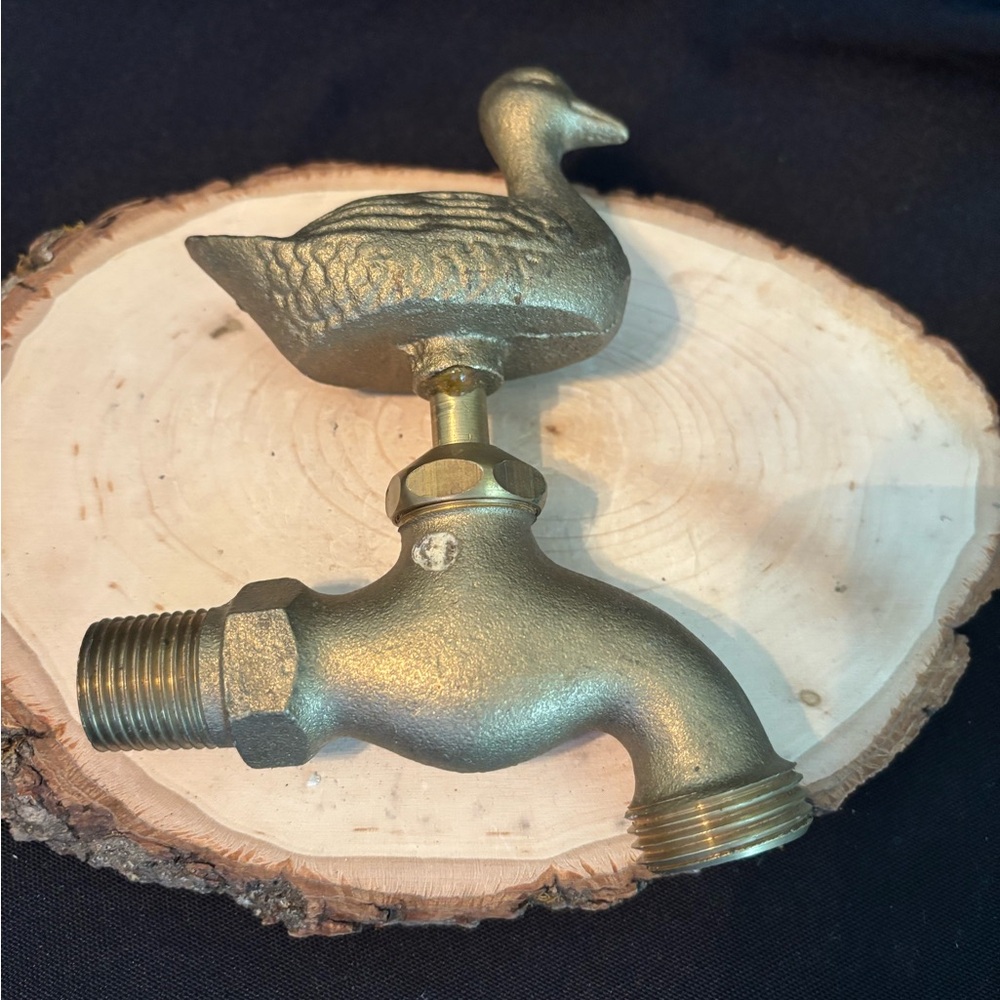 Decorative Goose Outdoor Faucet